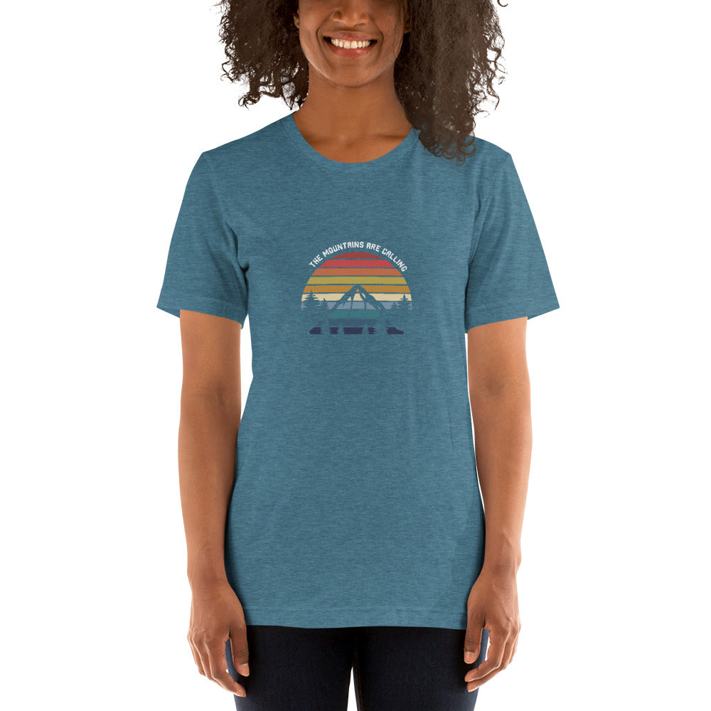 WOMENS THE MOUNTAINS ARE CALLING, POLYESTER AND COTTON TEE