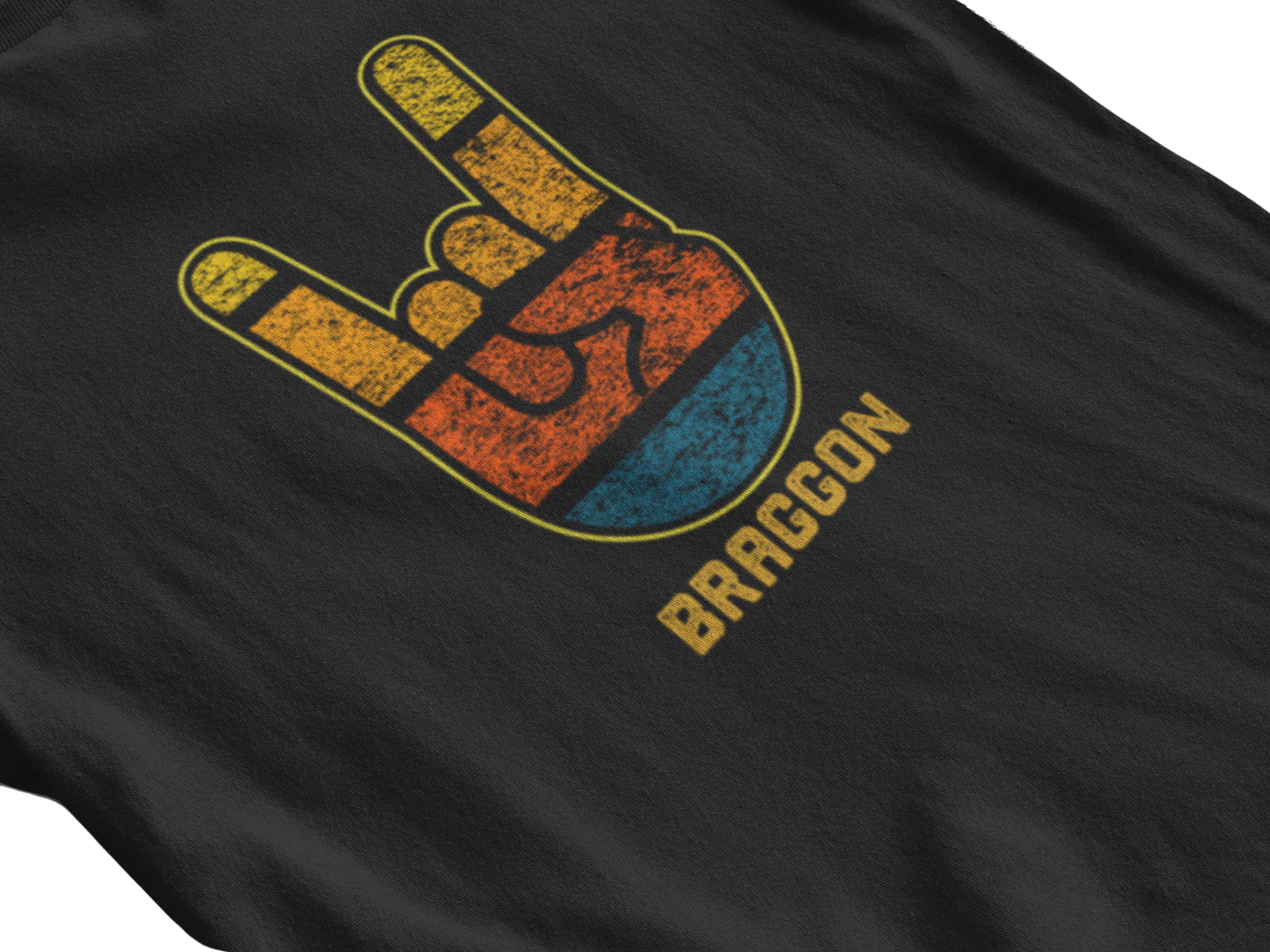 WOMENS VINTAGE BRAGGON GRAPHIC TEE