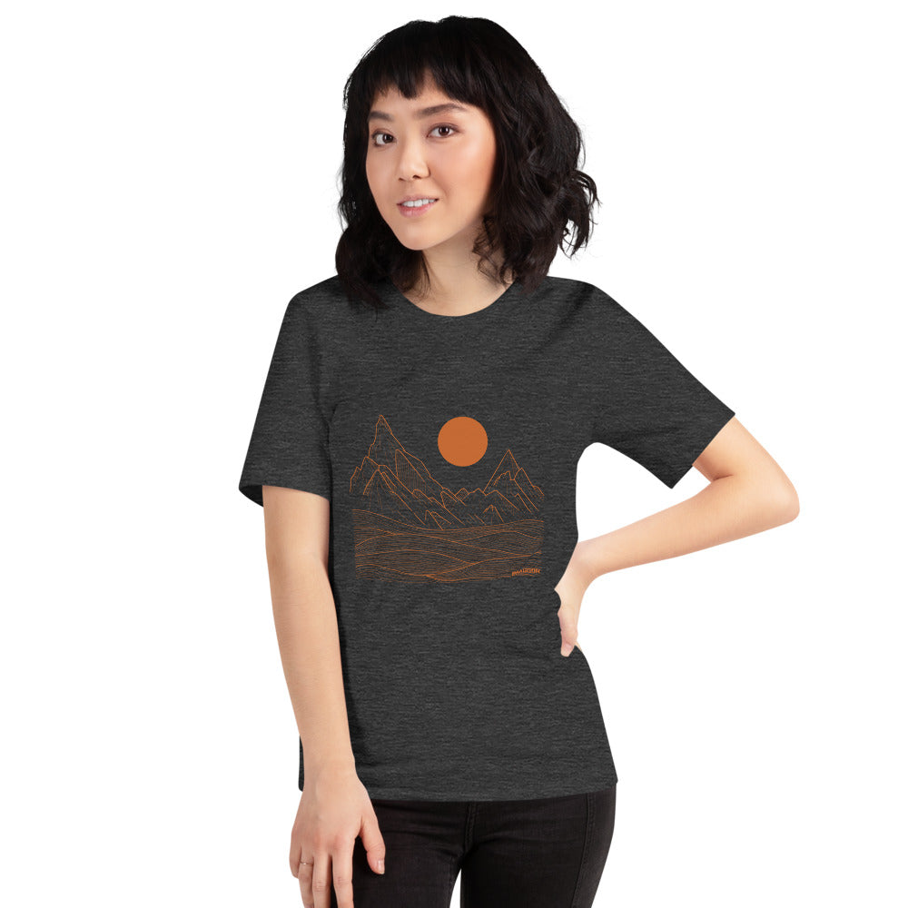 WOMENS GOLDEN MOUNTAINS GRAPHIC TEE